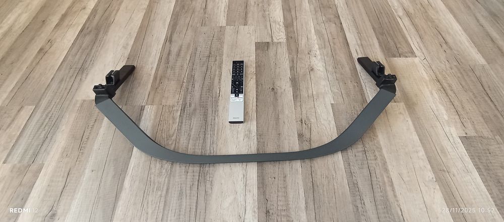 Hisense 65' U7KQ para peças