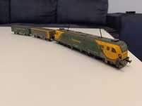 Model kartonowy Dragon 2  Freightliner  PKP Cargo, wagon ciężarowy  ko