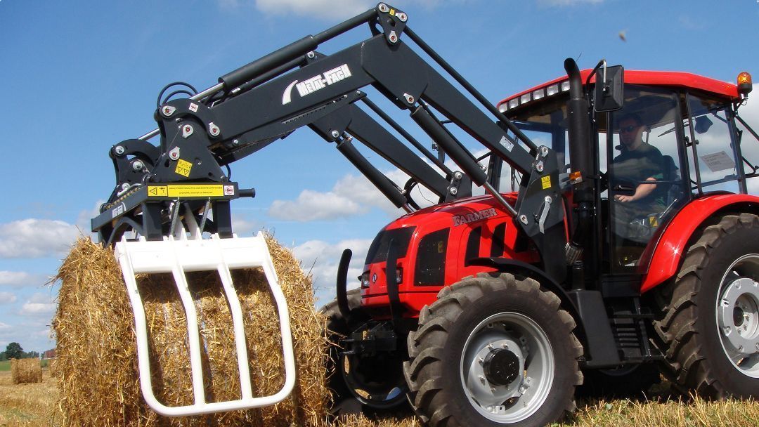 Ładowacz czołowy tur Metal-Fach T241/1 udźwig 1300 kg