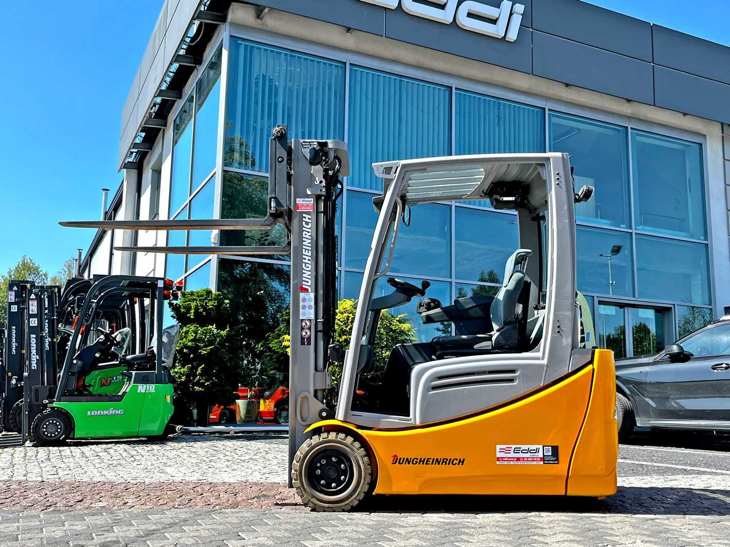 Wózek widłowy elektryczny Jungheinrich EFG216K 3,3m duplex wolny skok