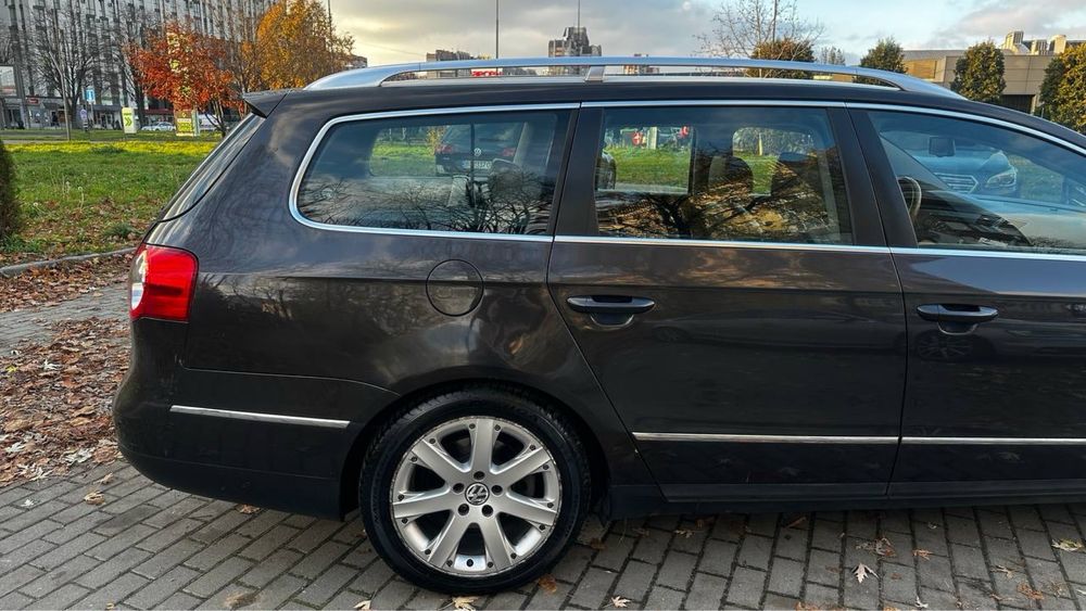 Продам Passat B6,ТОП комплектація,Авто у Львові.