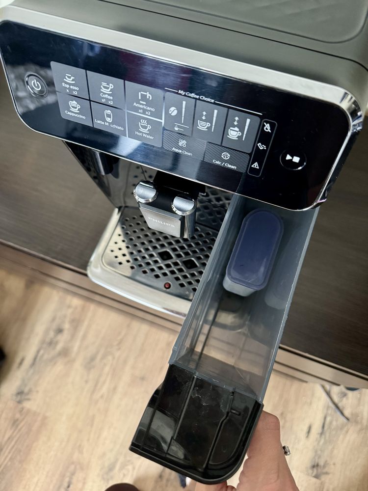 Ekspres do kawy Philips LatteGo 3200