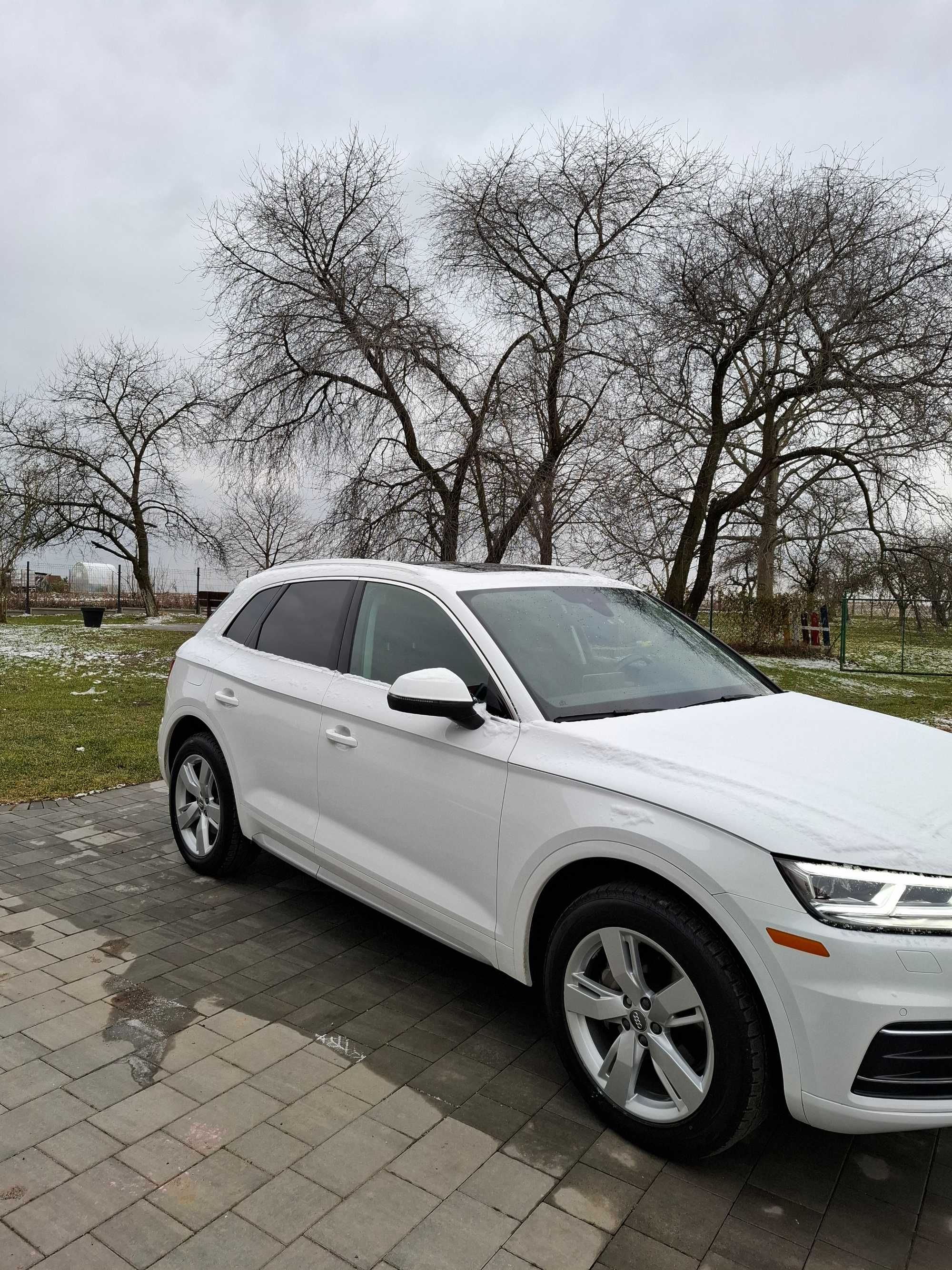 AUDI Q5 2019r  Quatro 252 KM