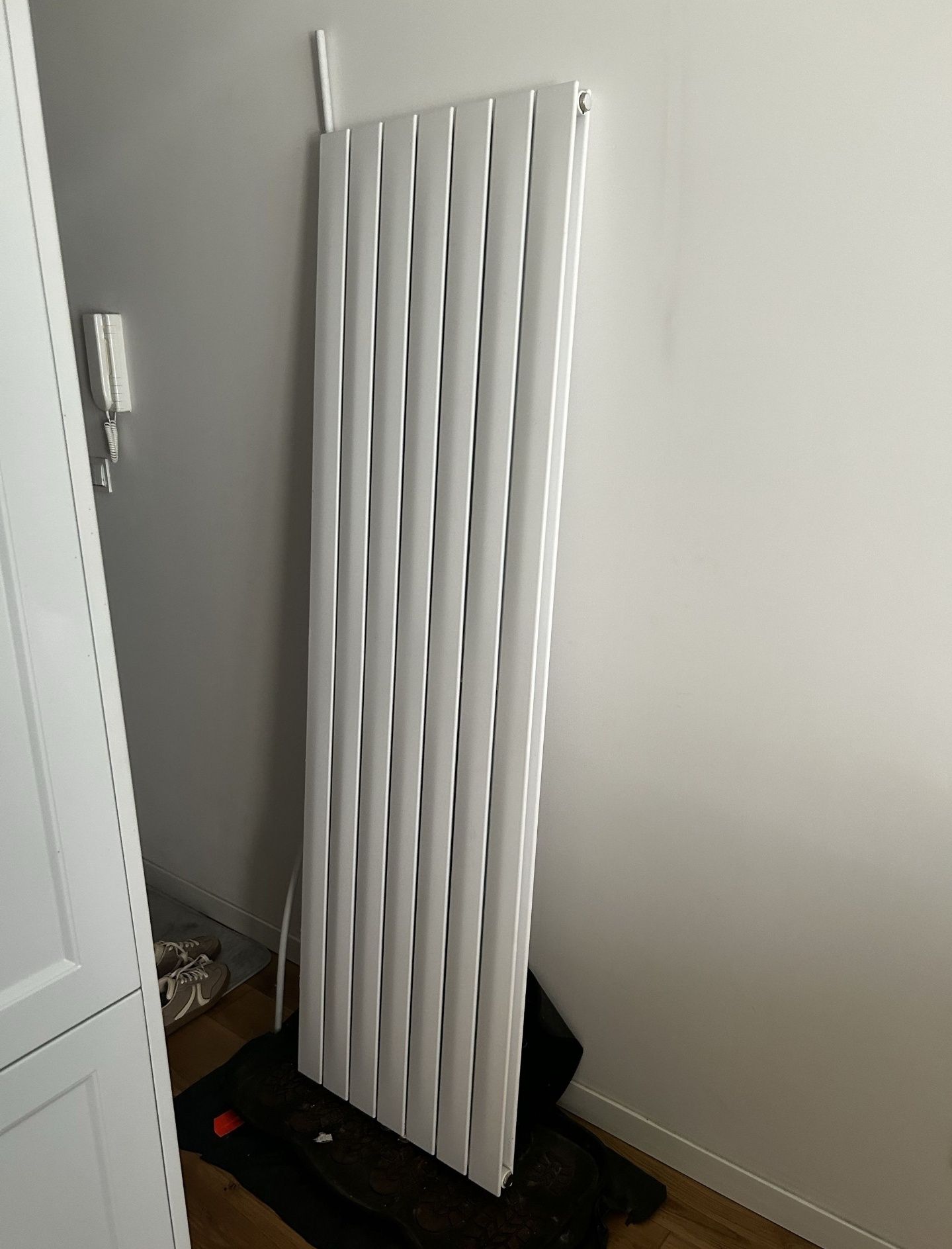 Grzejnik VERTICAL EQUATION 180x52 cm, biały, super stan, Wawer