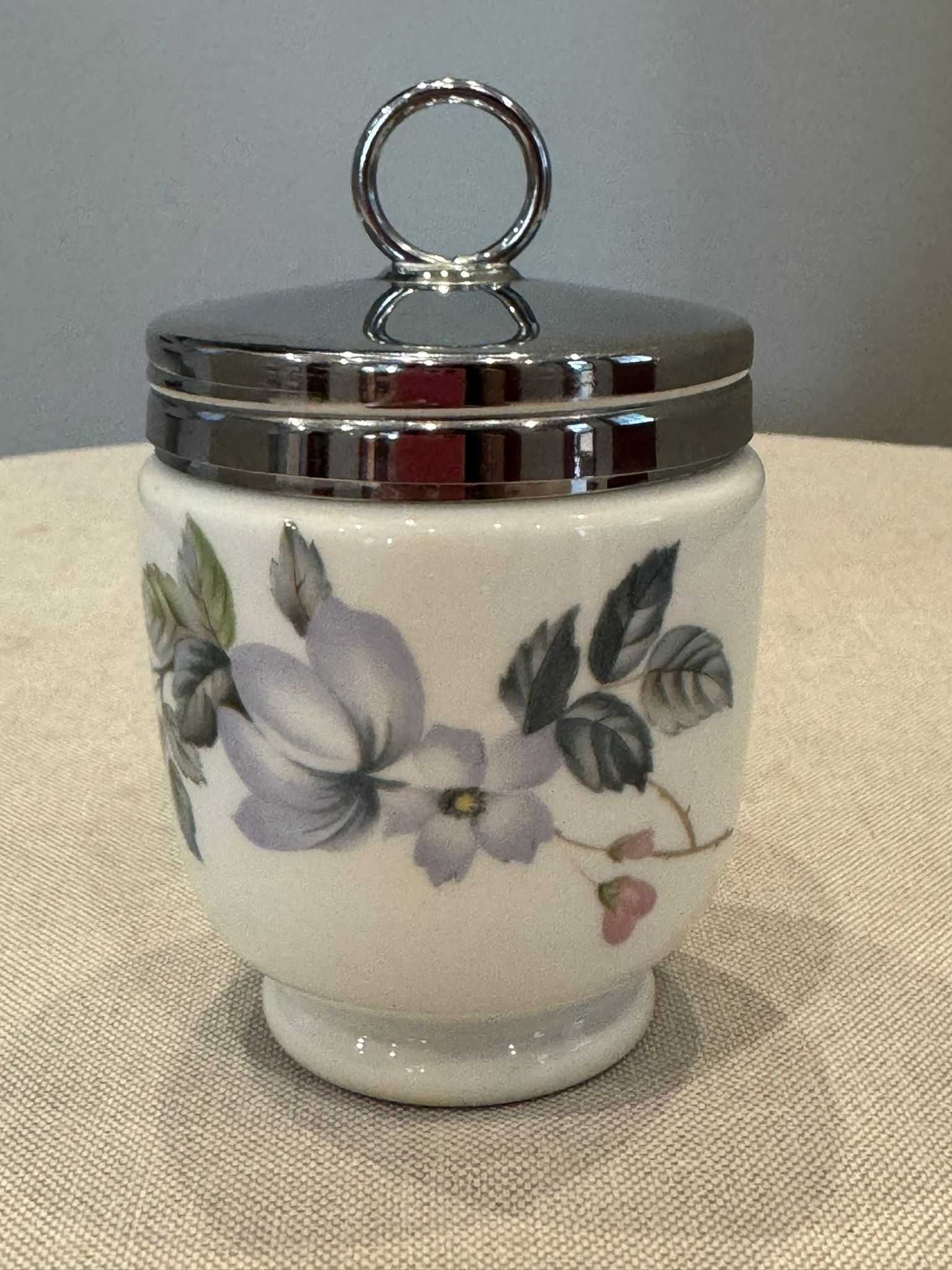"Egg Coddler" pojemniki do gotowania jajek, porcelana Royal Worcester
