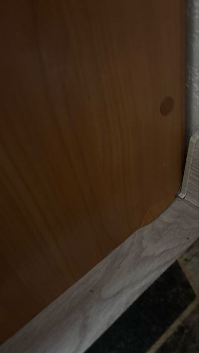 Продам шафу в нормальму стану, всі пошкодження є на фото.