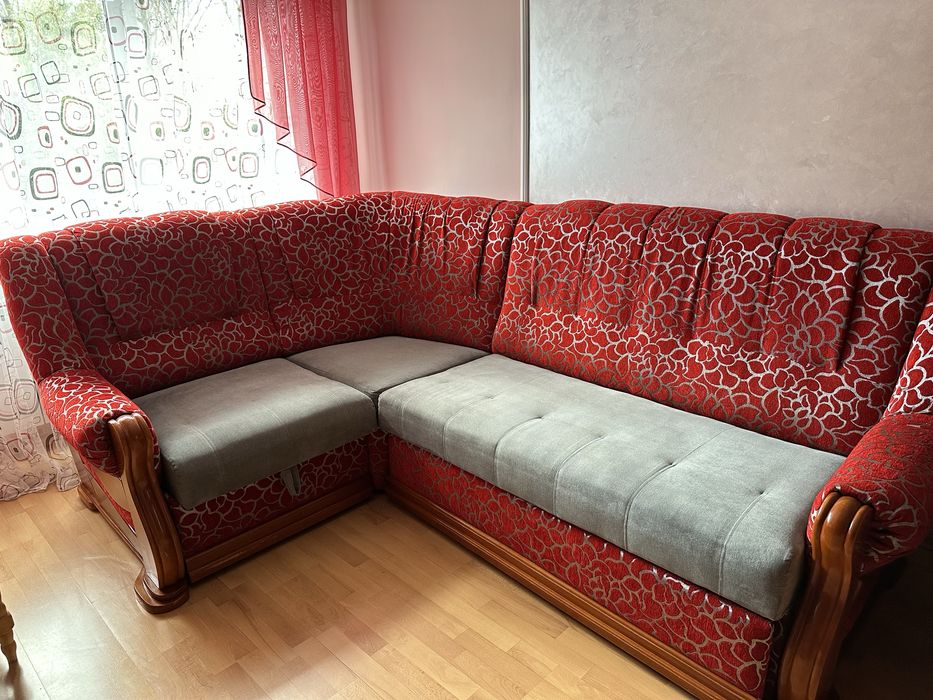 Мякий кутор  з кріслом