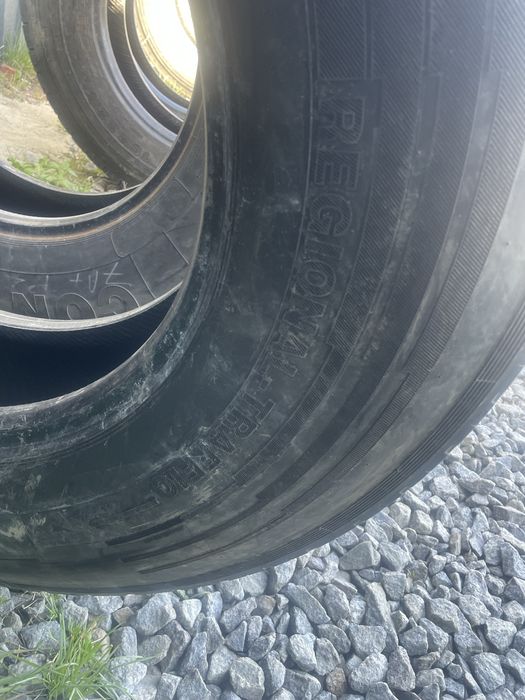 Шини вантажні пара Continental 295/80 r22.5 резина