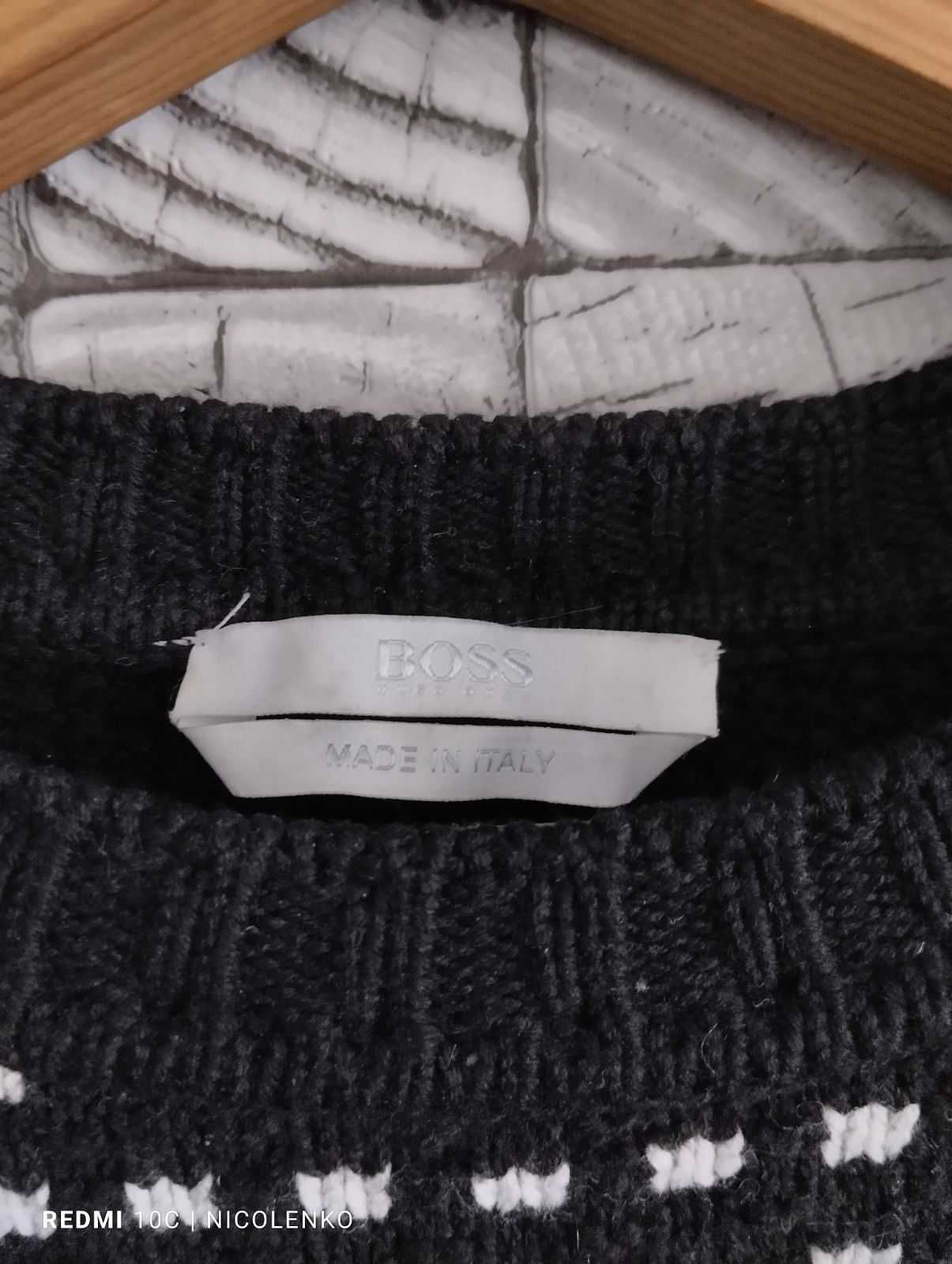 Стильний Светр з покриттям 100% шерсть р. М свитер Hugo Boss неколючий