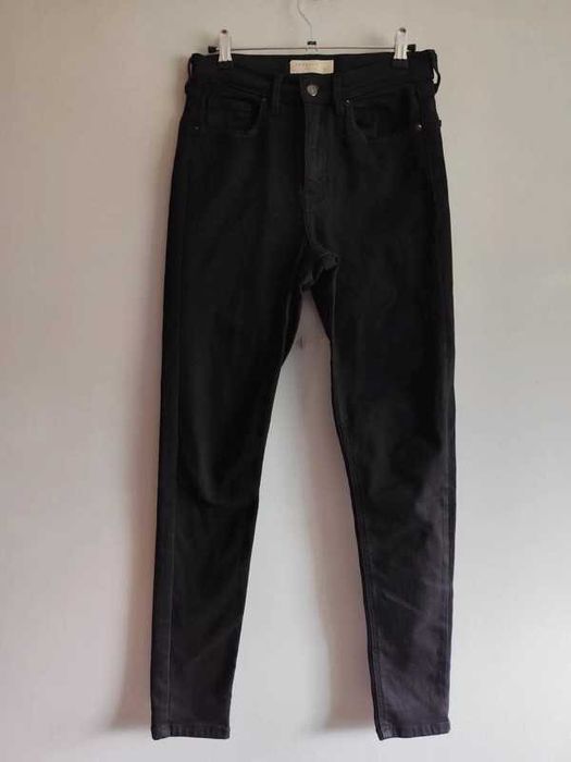 Czarne jeansowe spodnie rurki Topshop jamie