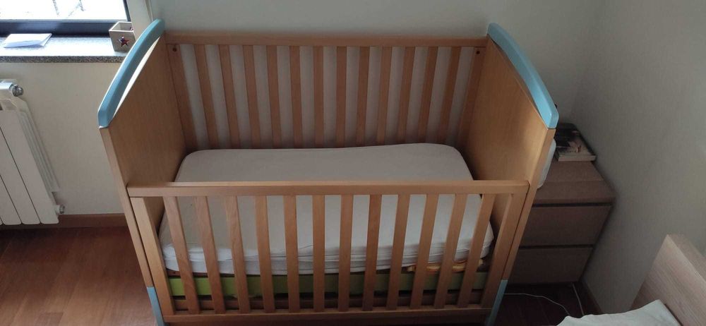 Cama berço Micuna