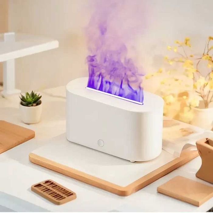 Nawilżacz powietrza z efektem kolorowego płomienia