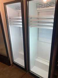 Холодильное оборудование одно-двухдверные витрины лари регалы