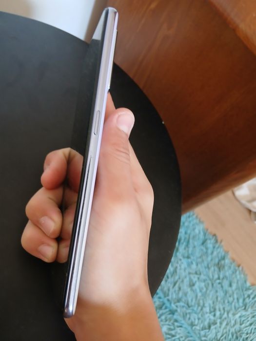 OPPO A95 sem garantia