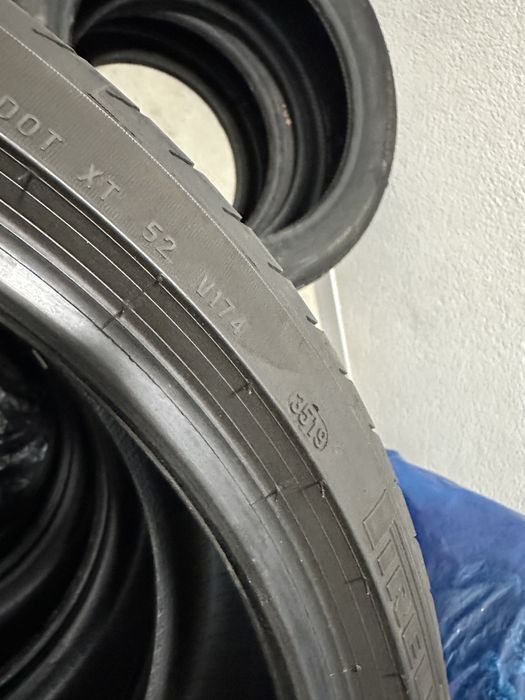 Пара Pirelli P Zero 305/30/20