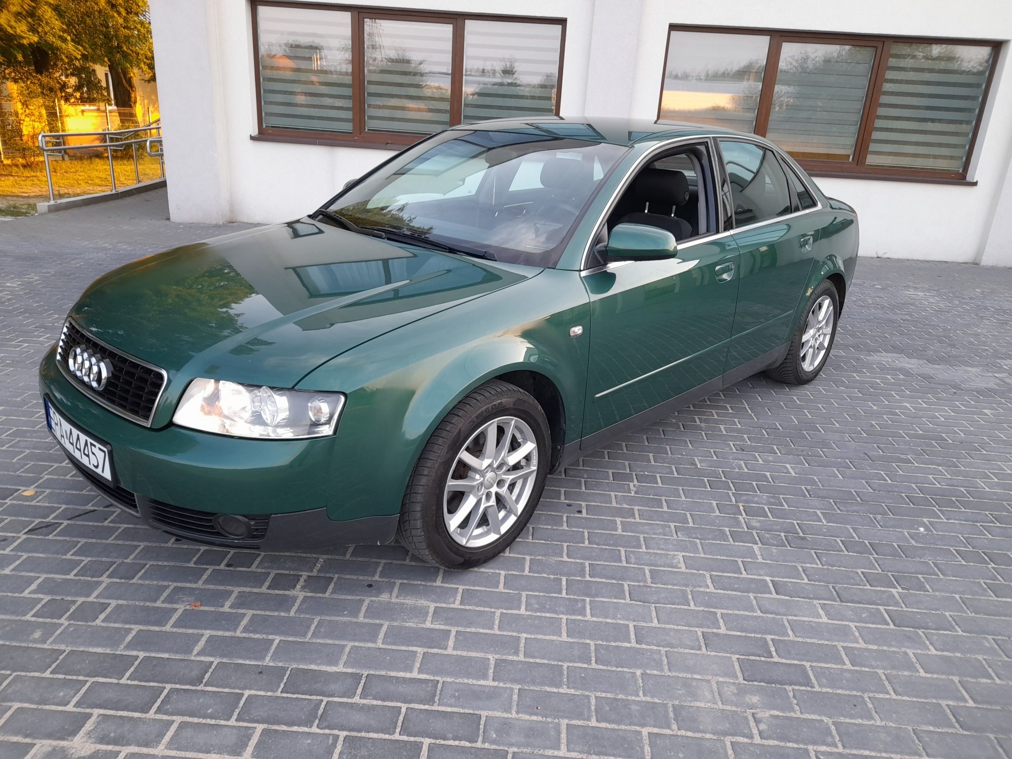 Audi A4B6 2.0 LPG 2001r Super Stan Możliwość Zamiany