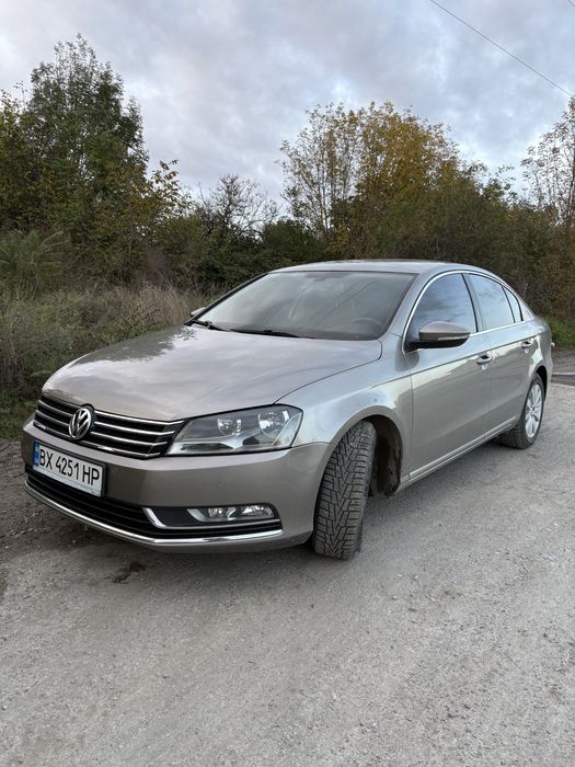 Автомобіль Volkswagen Passat 2013