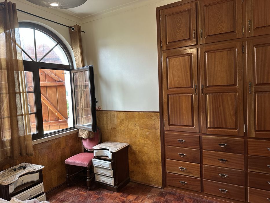 Quarto para alugar em moradia