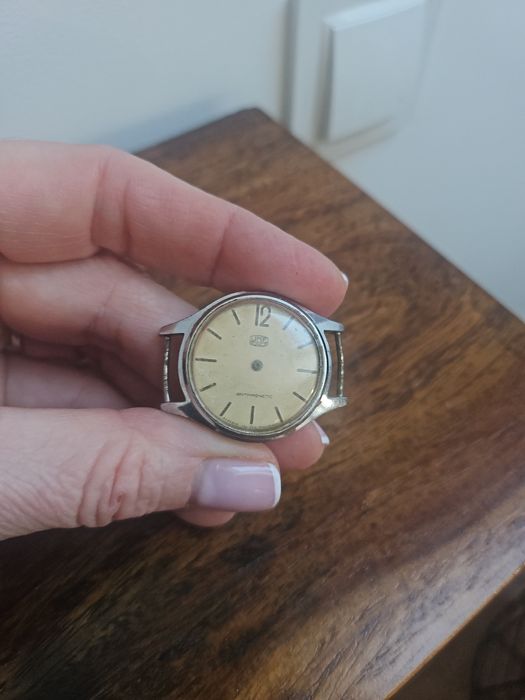 Stary zegarek szwajcarski UMF Ruhla