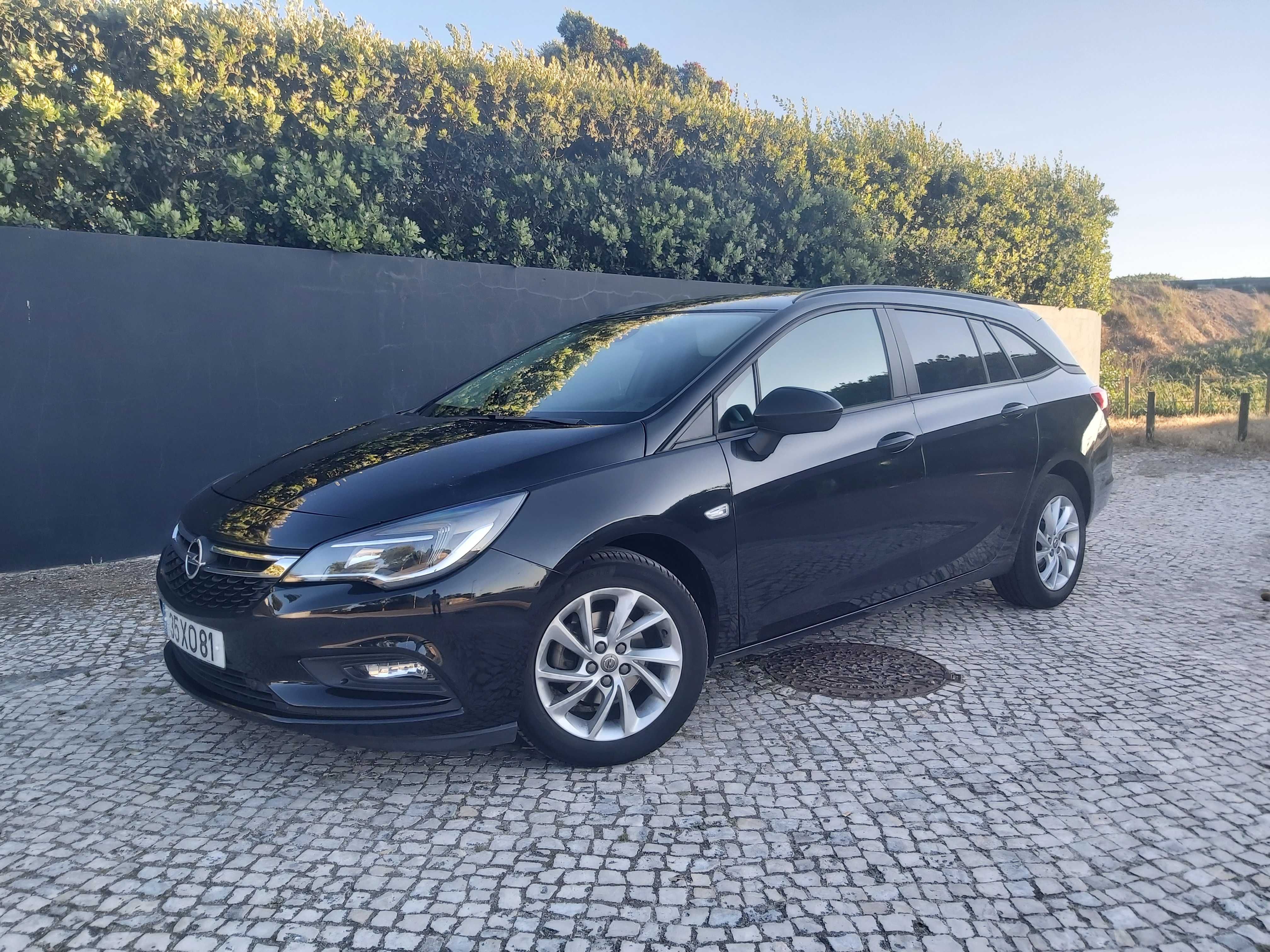 Opel Astra Sports Tourer Caixa Automática - Nacional 2019