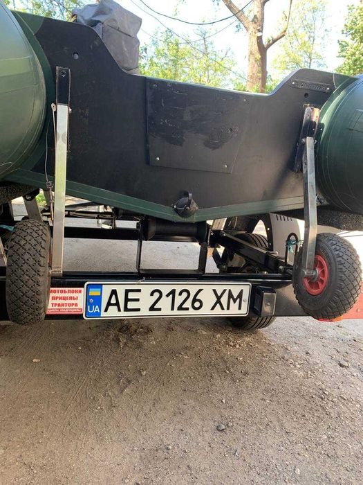 Моторний човен "Brig В-350", двигун "Tohatsu 9.8", причіп для судна.