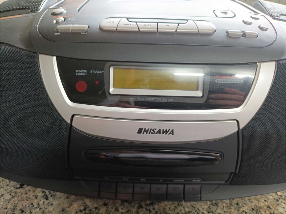 Radio Leitor de Cd e Cassetes, a pilhas e corrente eletrica