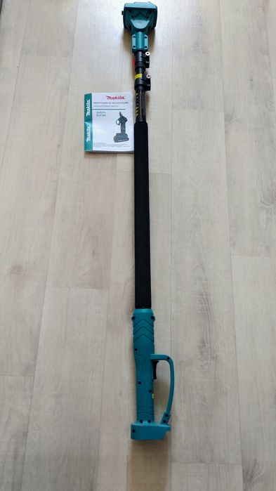 Продам держатель и секатор для мини пилы Makita