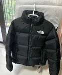 Czarna-kurtka -ITNFI- NorthFace-700-Rozmiary-S