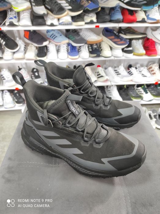 ОРИГІНАЛ 100% Кросівки Adidas Terrex Free Hiker Gore-Tex Hiking 43 1/3