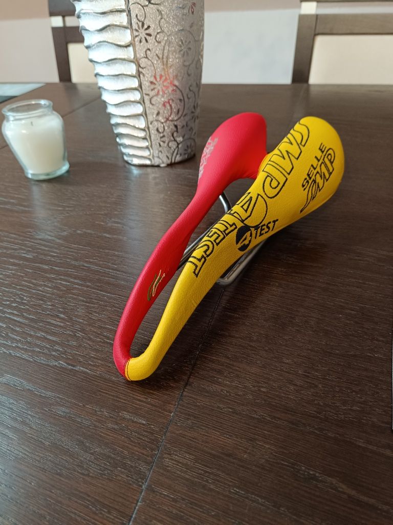 Siodełko rowerowe Selle SMP Stratos