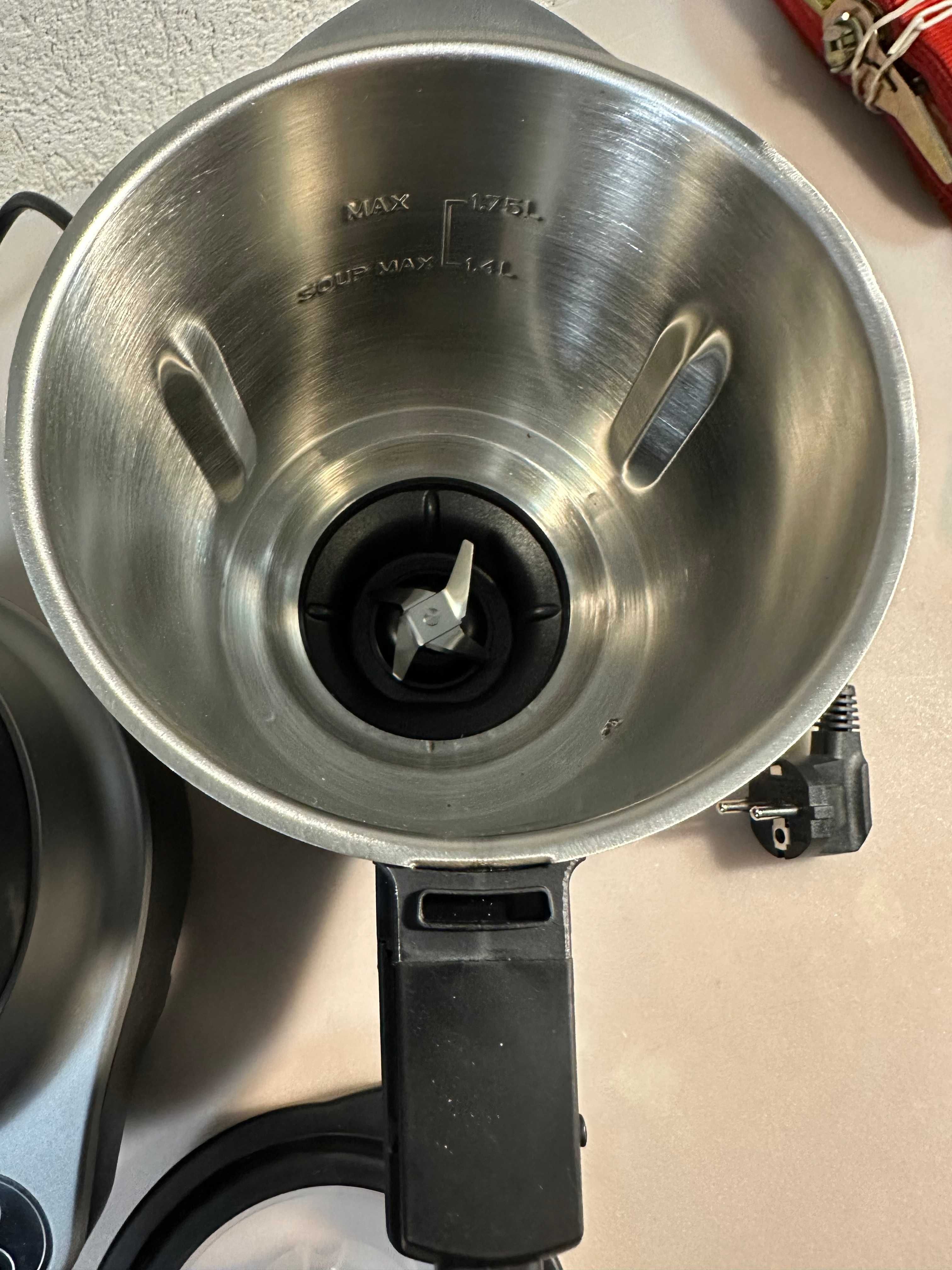 Блендер Russell Hobbs 21480-56