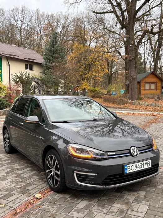 Volkswagen E-golf 2019