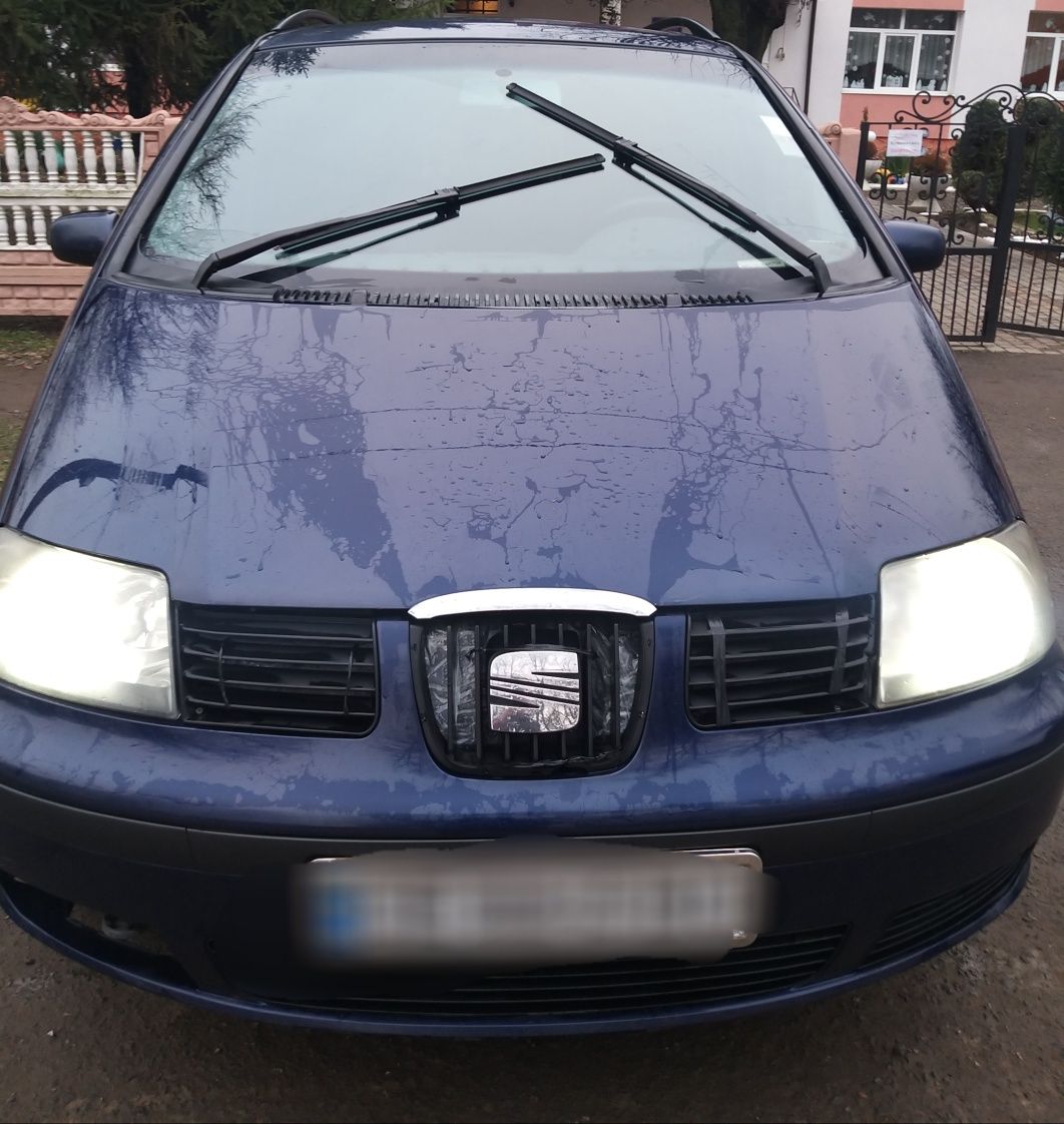 Продам Seat Alhambra 2002 рік