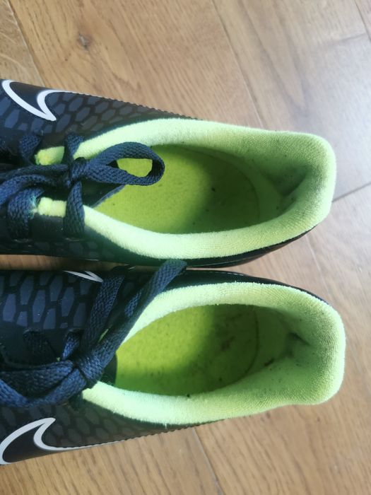 Korki piłkarskie NIKE