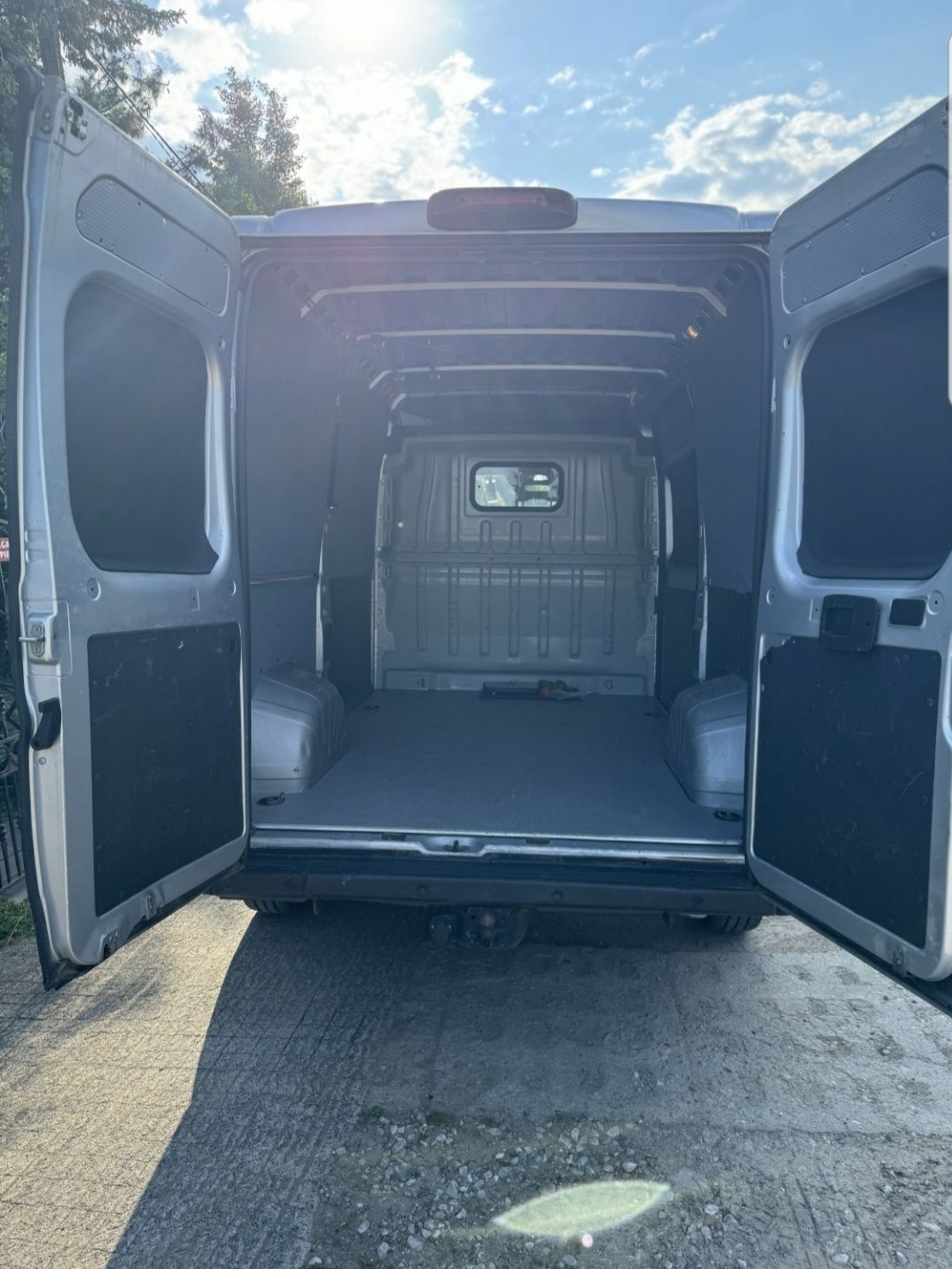 Wynajem busa, bus na wynajem Citroen Jumper