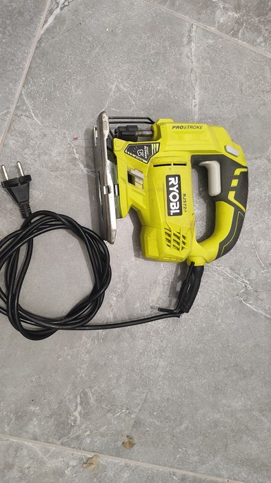 Wyrzynarka Ryobi RJS720