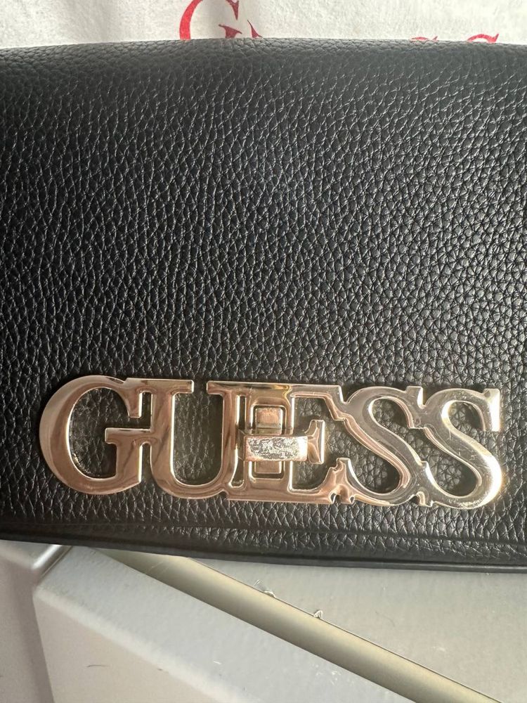 guess сумочка , оригинал