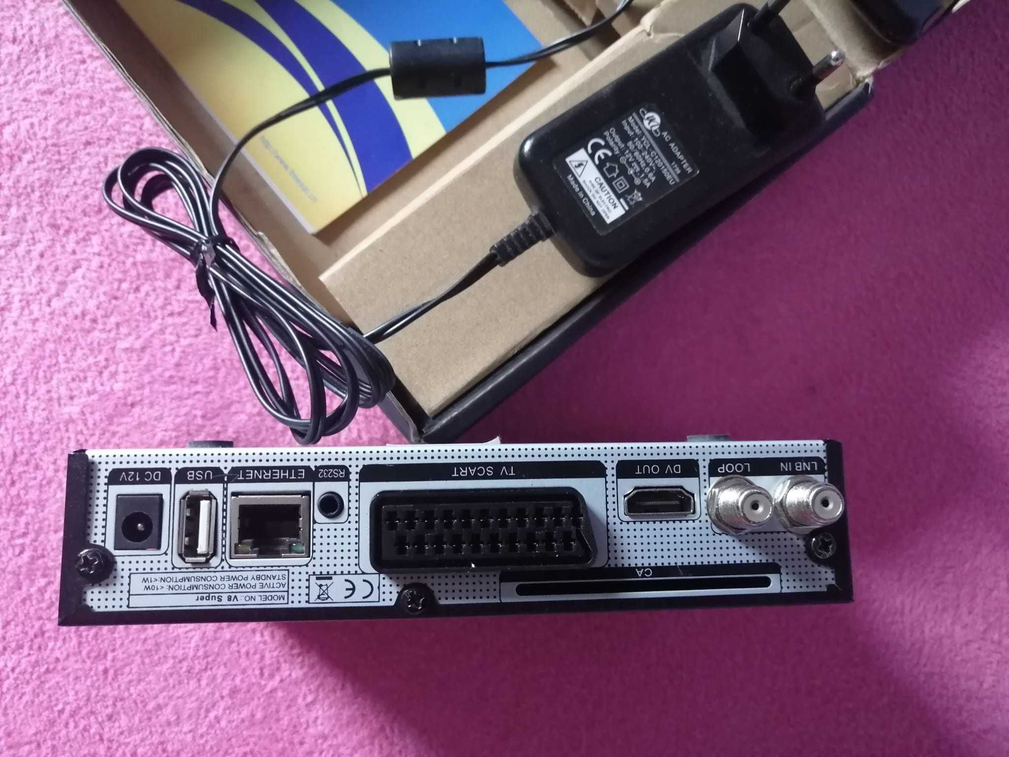 Dekoder V8 SUPER FreeSat/GT Media