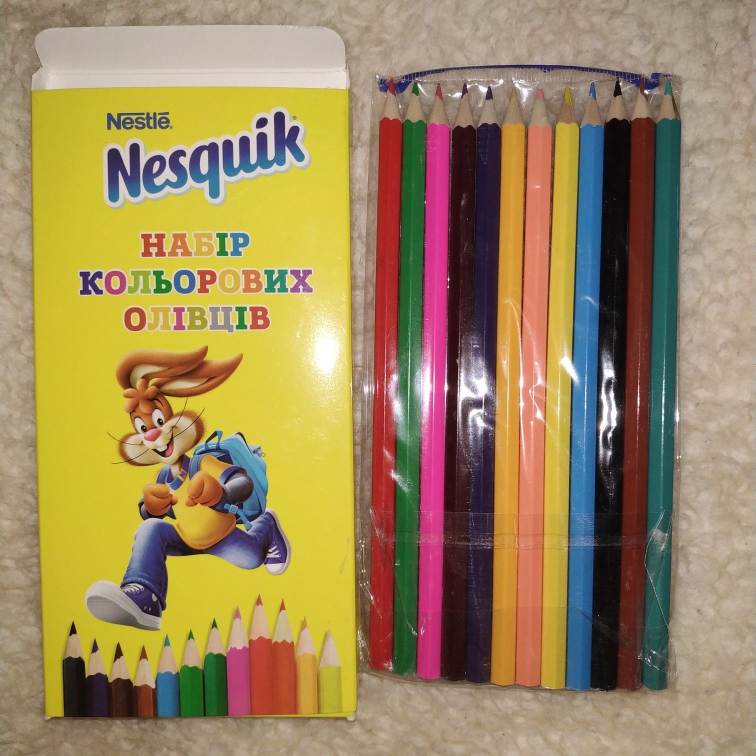 Набор 12 цветных карандашей Nesquik