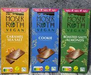 Шоколад Moser Roth Vegan 125 грам карамель,печиво,мигдаль