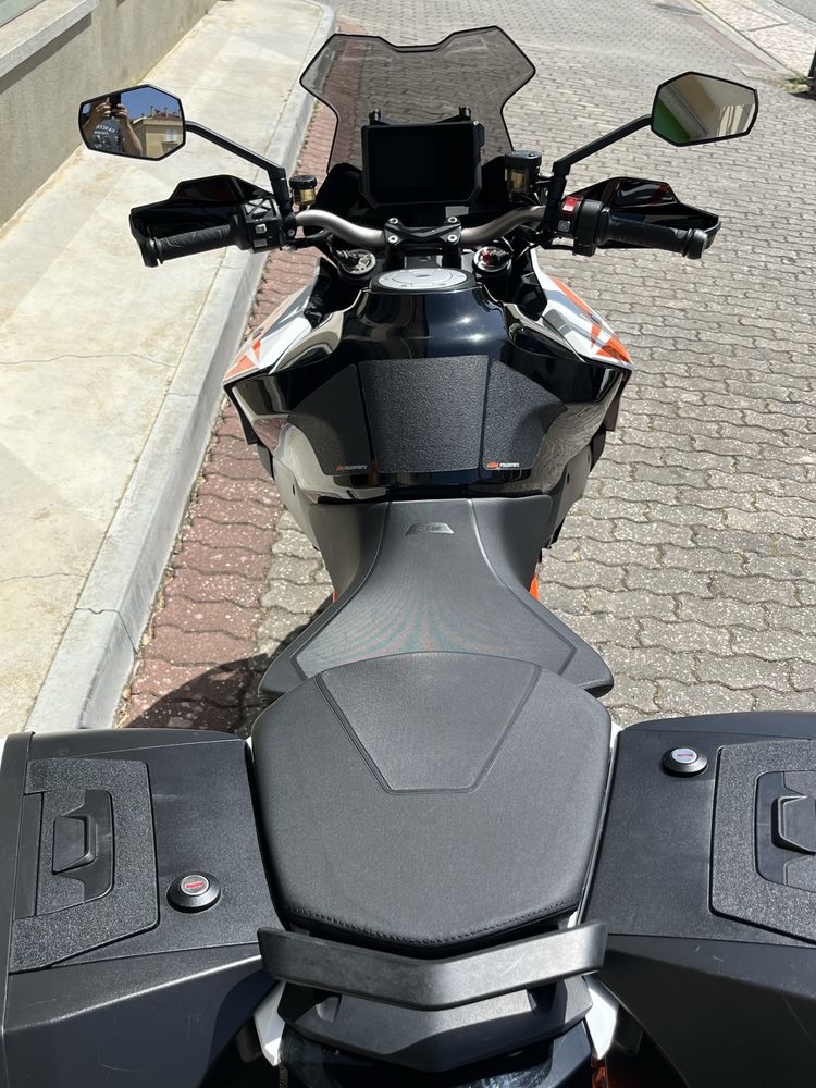 KTM 1290 Superduke GT