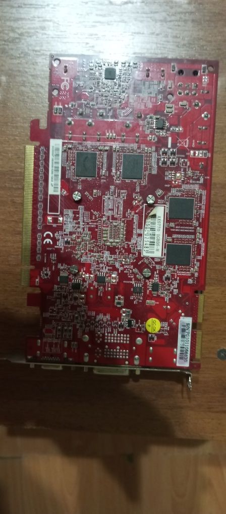 Відеокарта AX770 1GBD5 та материнська плата N68-S AM2 ASRock неробоча