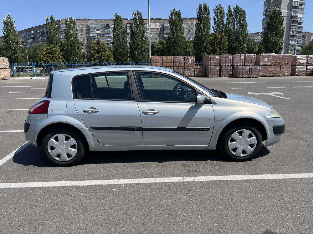 Renault Megane 1.6 газ/бенз