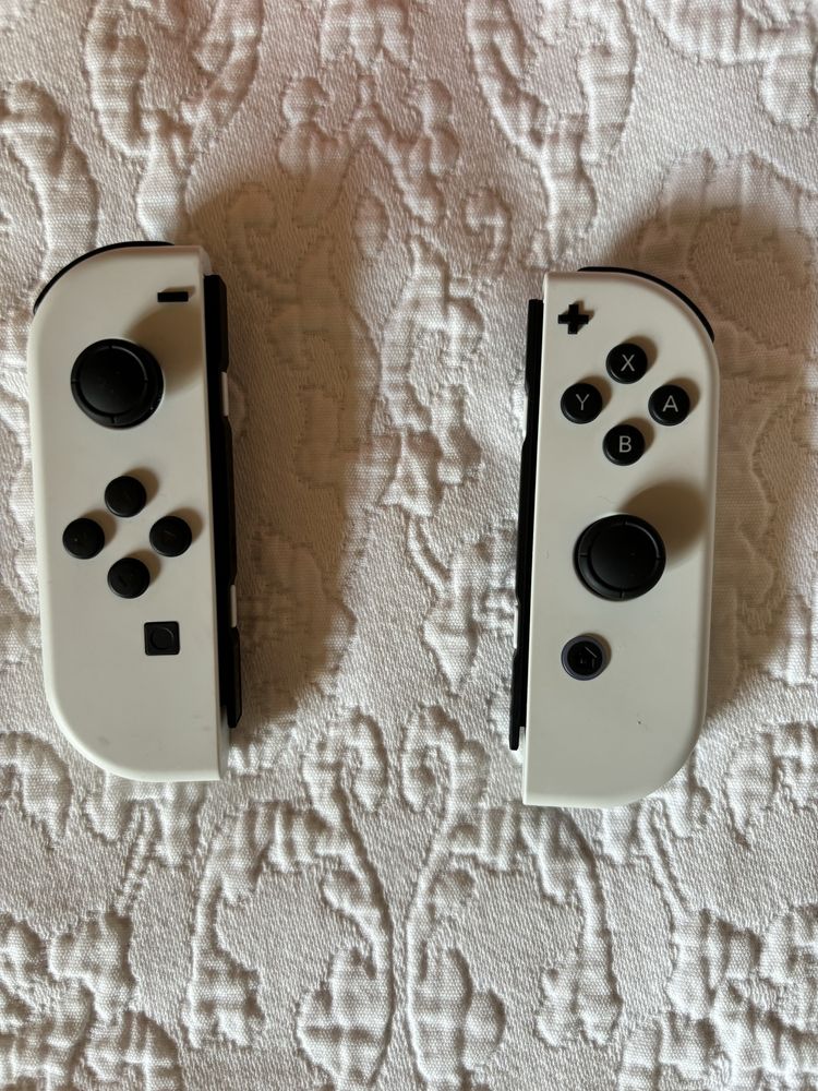 Nintendo Switch OLED + Jogo