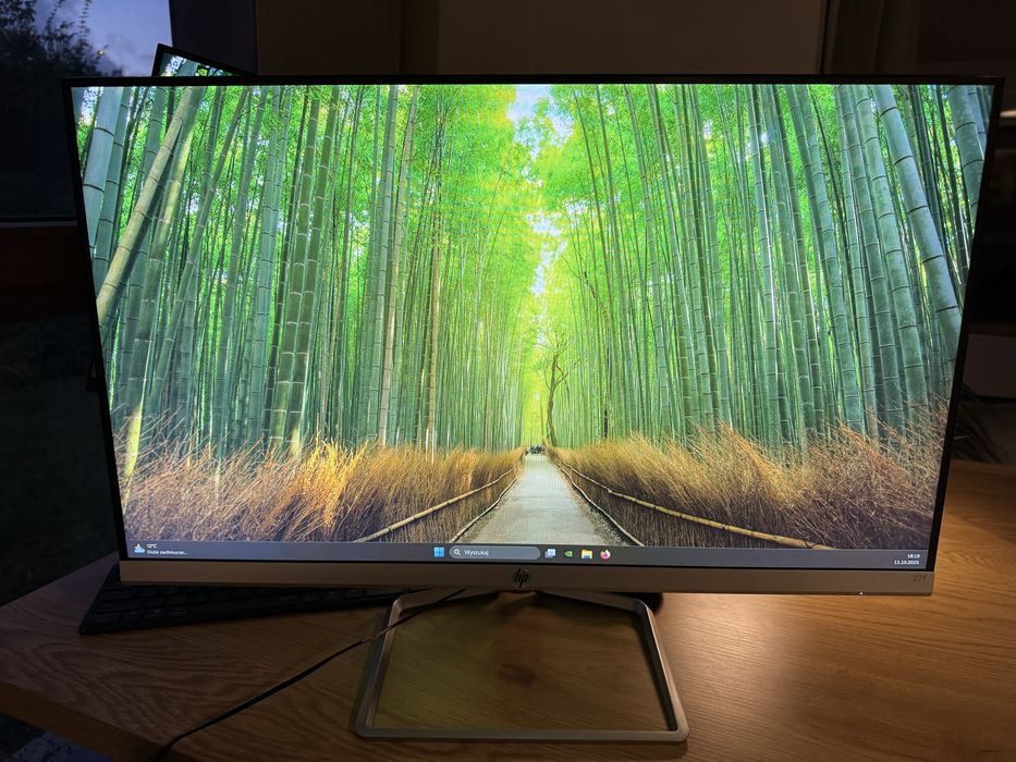 Monitor HP 27f stan idealny
