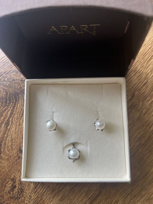 Komplet Apart zawieszka i kolczyki