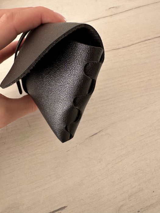 сонцезахисні окуляри з чохлом