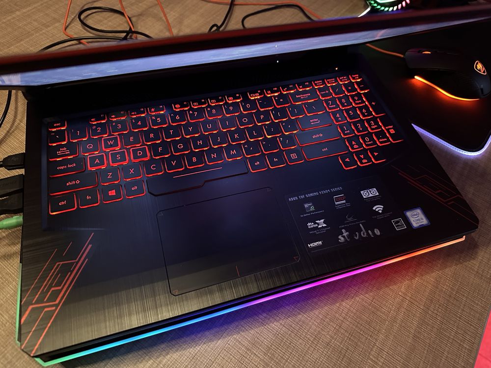 Игровой ноутбук Acer Nitro + игровые девайсы!