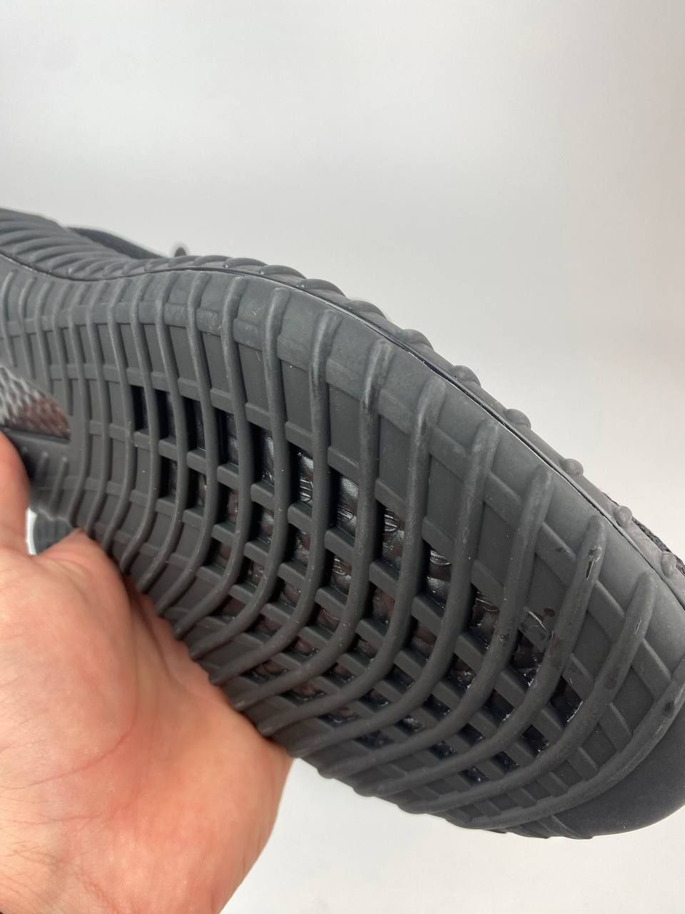 Adidas Yeezy boost 350 black (42-45 розмір) накладений платіж