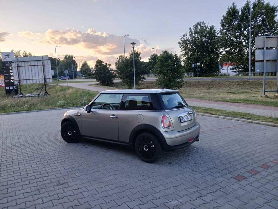 Mini Cooper z 2009 r.